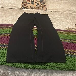 UA Women's Black Yoga Wide-Leg Pants